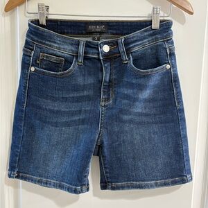 Judy Blue Medium Wash Denim Shorts Size Small High Rise Stretchy size Small